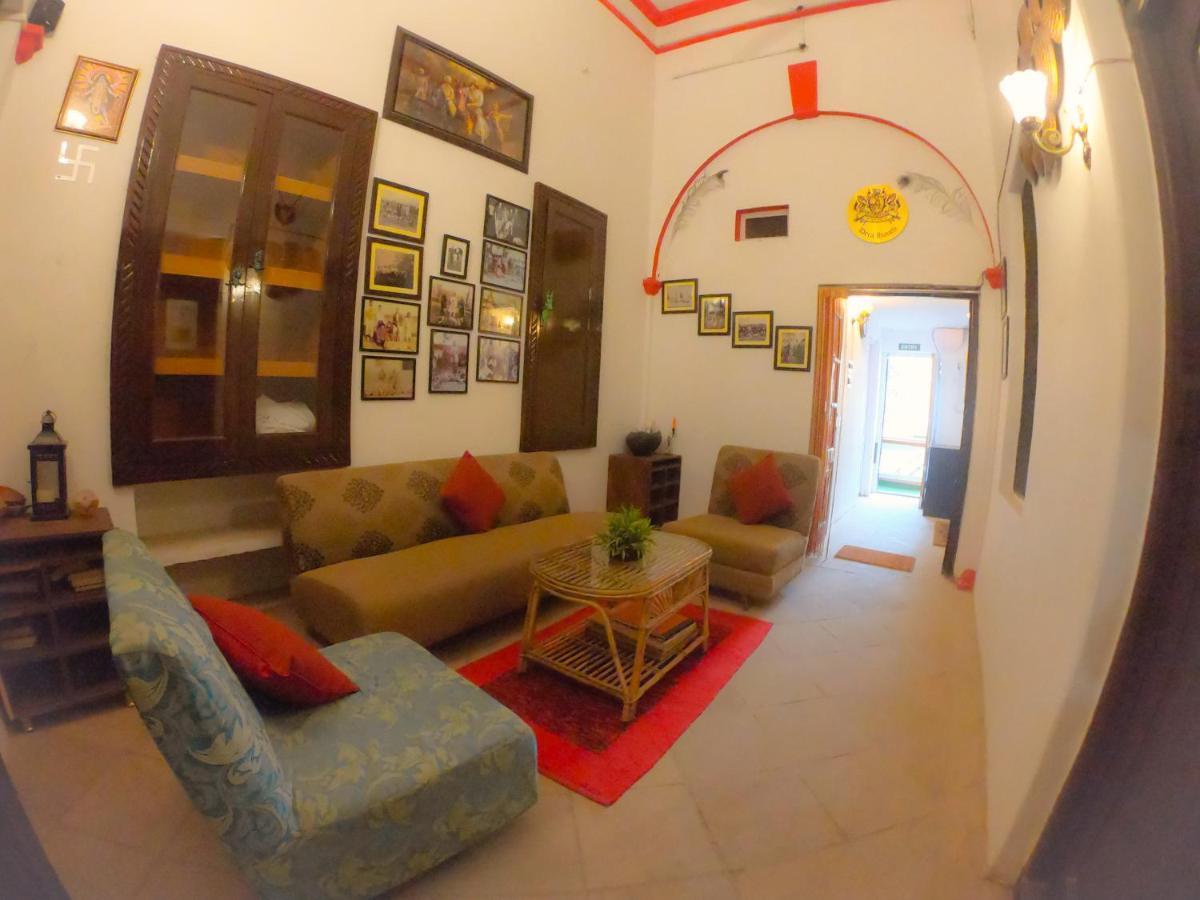 Dera Haveli- Heritage Homestay 괄리오르 외부 사진