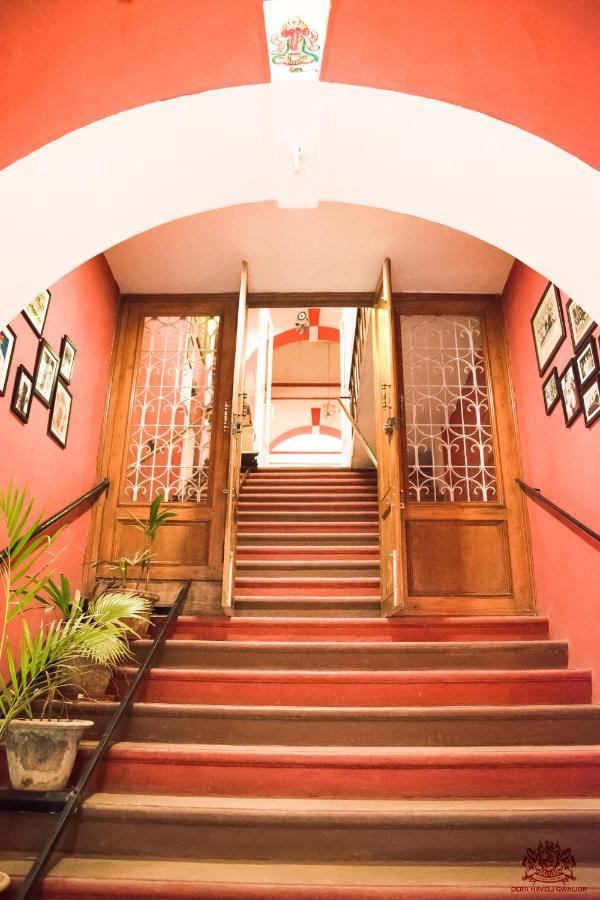 Dera Haveli- Heritage Homestay 괄리오르 외부 사진